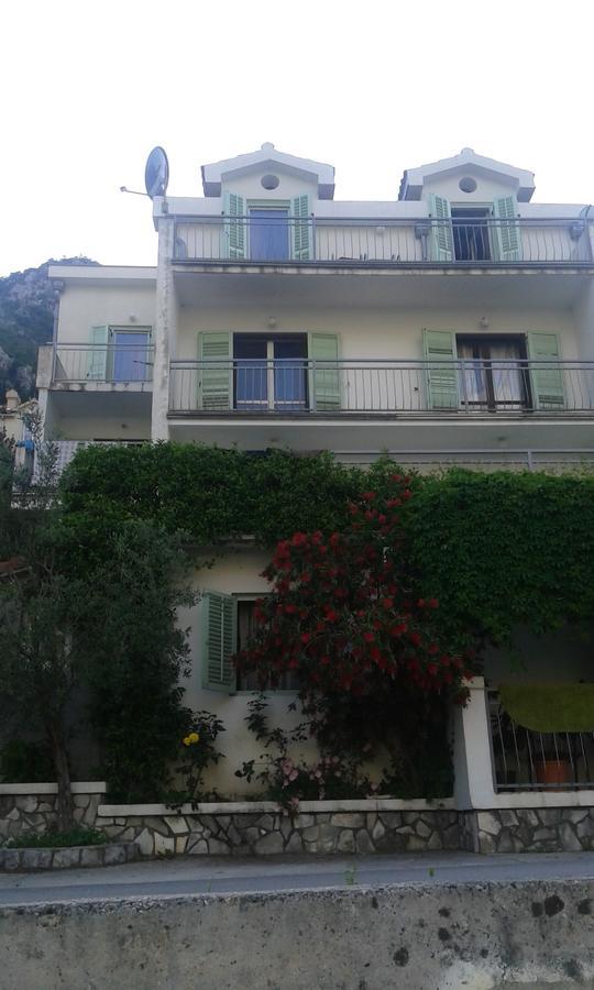 Apartment Sasha Котор Экстерьер фото